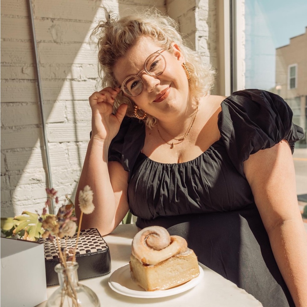 Instagram @emilywelchstyle